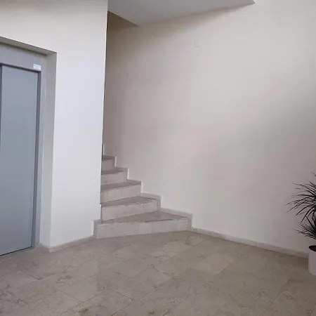 Appartamento Tabby 2 Apartman *